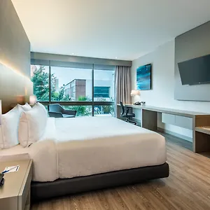 Express - Parque La 93 By Ihg Bogotá