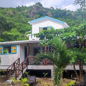 Mi Hermosa - Casa Islena A 70 Metros De La Playa Colombia