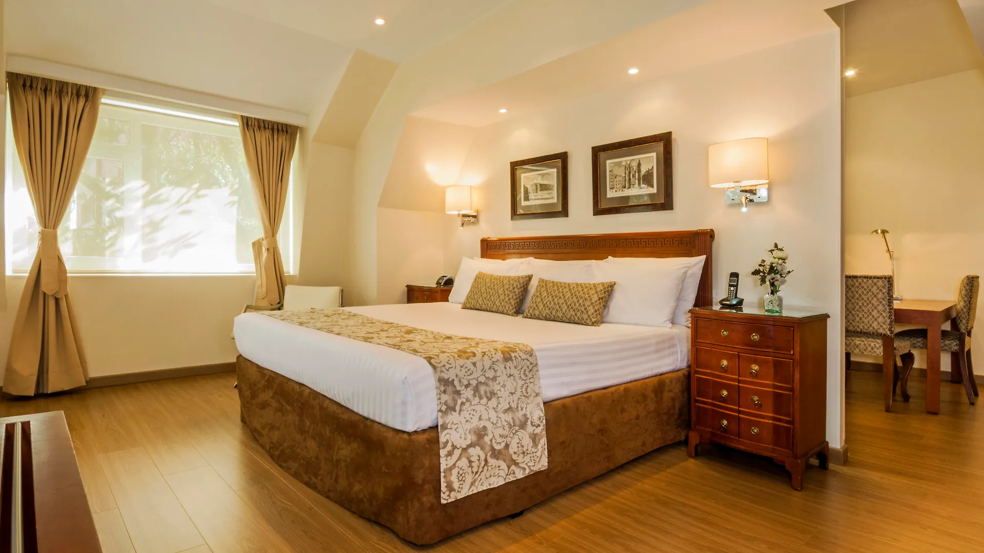 Hotel Porton Bogota